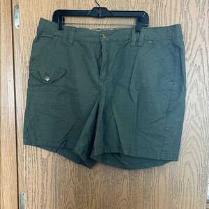Lane Bryant Green Cargo Shorts Casual Outdoor Style